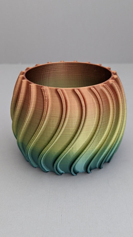 Curved Wave Pot